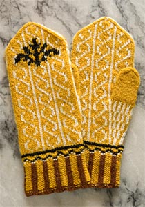 Knitted mittens with pattern from Allerum church